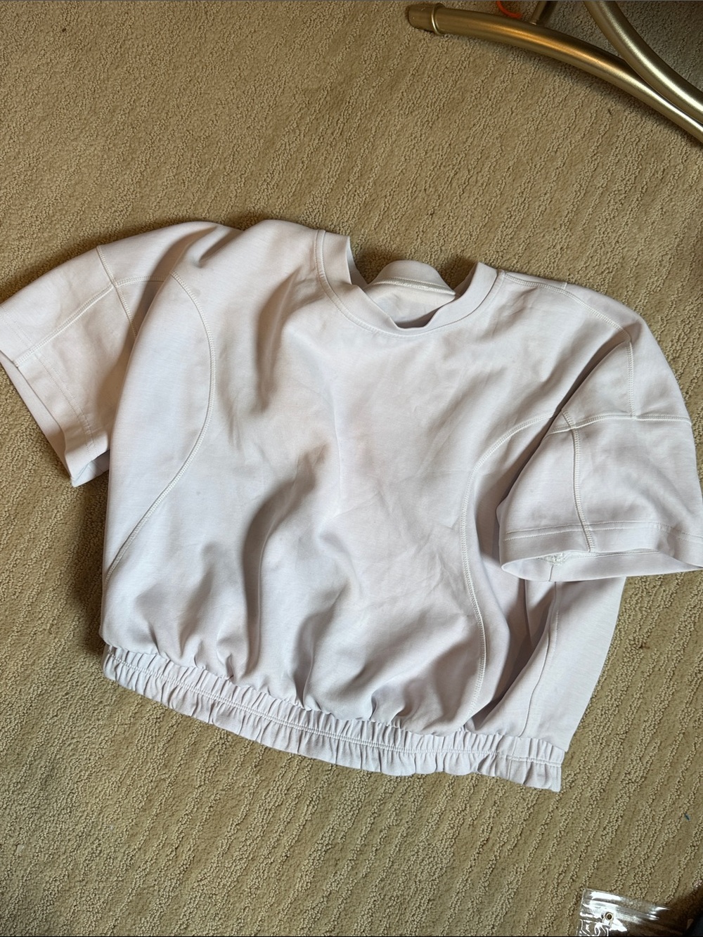 Lululemon Cinch waist sweatshirt tee